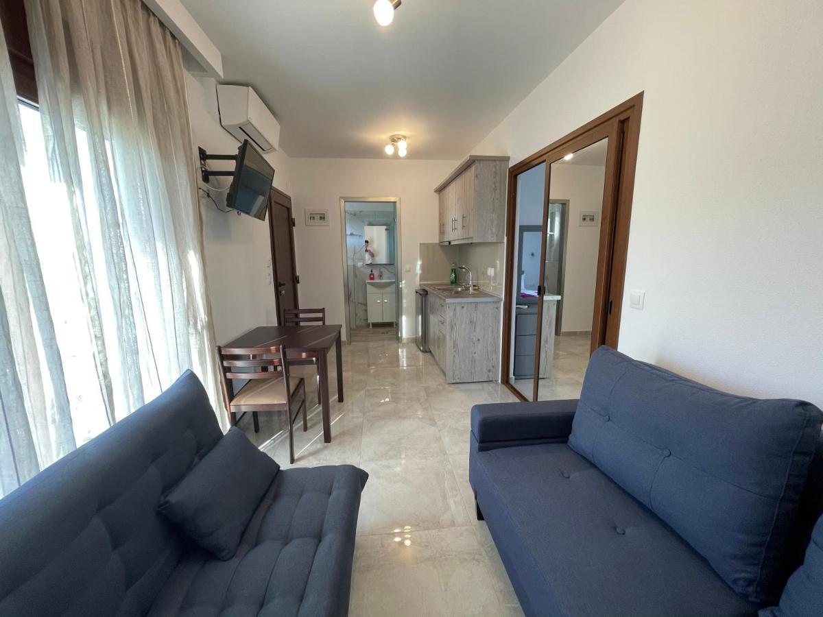 Theano Studios Paralia Sikias Exterior foto